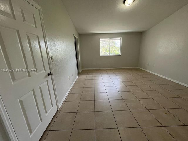 1675 SE 9th Terrace, Homestead, FL 33034
