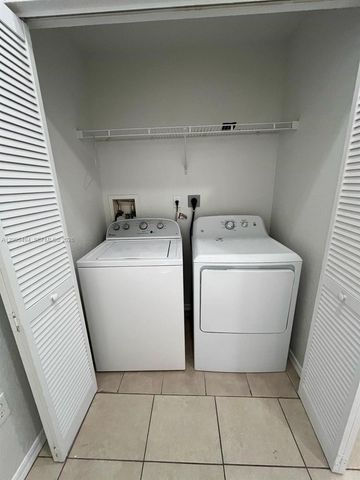 1675 SE 9th Terrace, Homestead, FL 33034