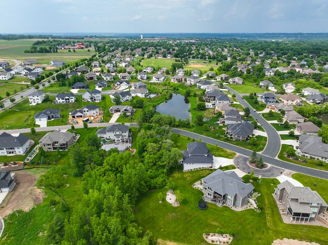 2725 General Sieben Drive, Hastings, MN 55033