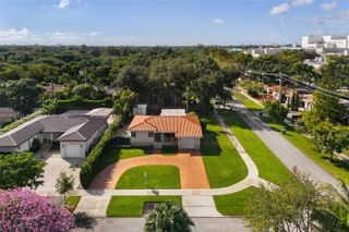 6040 SW 29th St, Miami, FL 33155