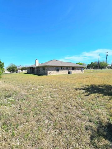 208 Settlers Ridge RDG, Bertram, TX 78605
