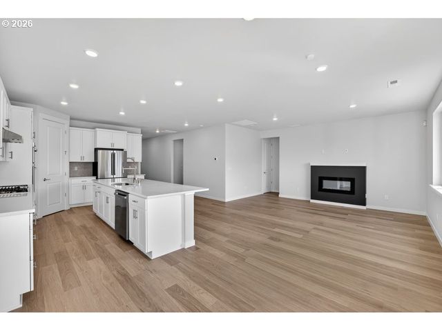 1109 Se 33RD St, Battle Ground, WA 98604