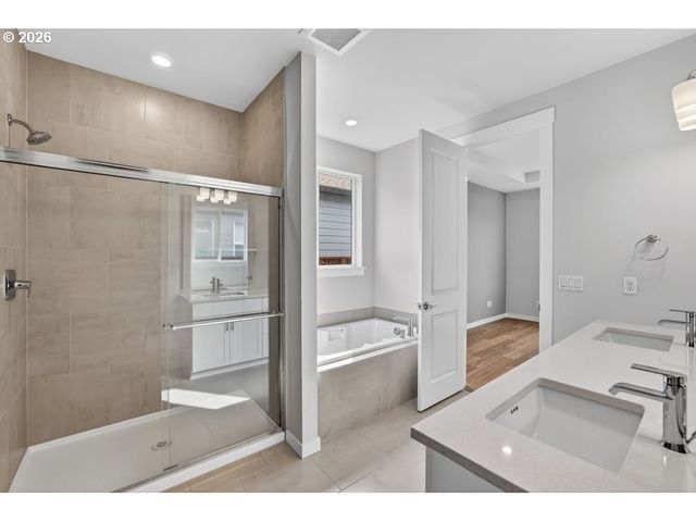 1109 Se 33RD St, Battle Ground, WA 98604