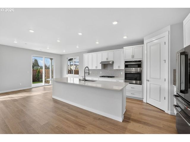 1109 Se 33RD St, Battle Ground, WA 98604