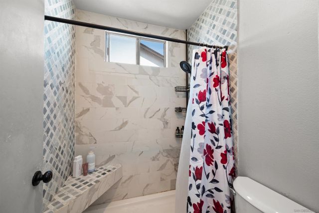 2038 Siegle Dr, Lemon Grove, CA 91945