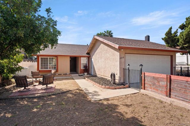 2038 Siegle Dr, Lemon Grove, CA 91945