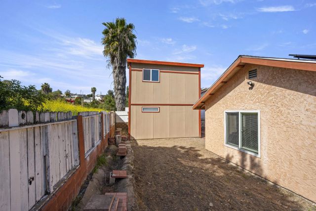 2038 Siegle Dr, Lemon Grove, CA 91945