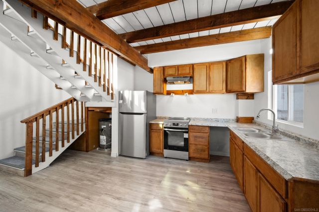 2038 Siegle Dr, Lemon Grove, CA 91945