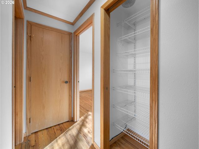 12840 Se MILL St, Portland, OR 97233