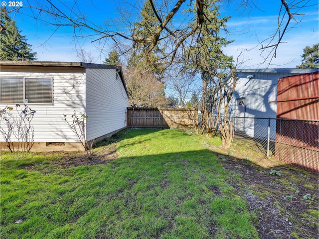 12840 Se MILL St, Portland, OR 97233