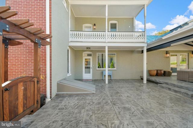 19 E MAIN ST, Middletown, MD 21769