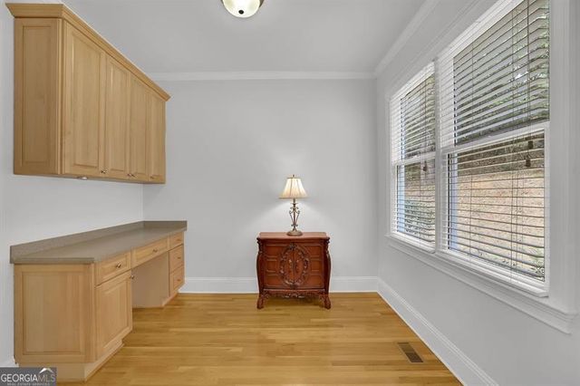 1502 Menlo Drive NW, Kennesaw, GA 30152