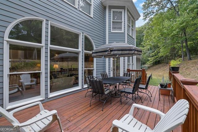 1502 Menlo Drive NW, Kennesaw, GA 30152