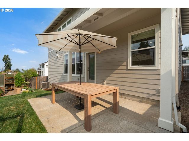 15330 Sw SILKWOOD Ct, Portland, OR 97224