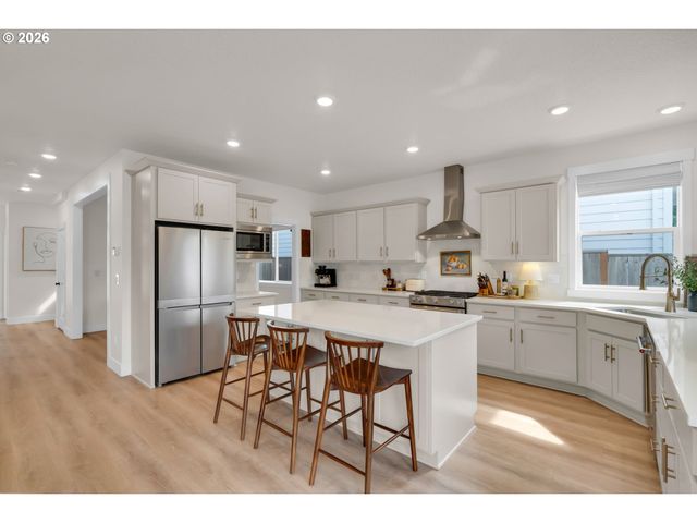 15330 Sw SILKWOOD Ct, Portland, OR 97224