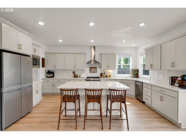 15330 Sw SILKWOOD Ct, Portland, OR 97224