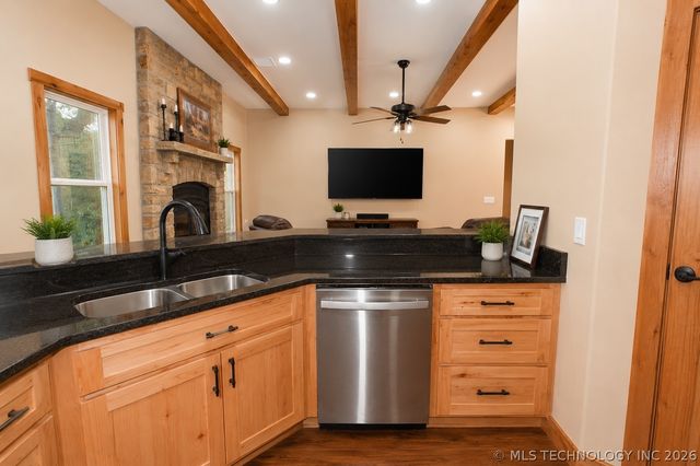 36362 S Summit, Cookson, OK 74427