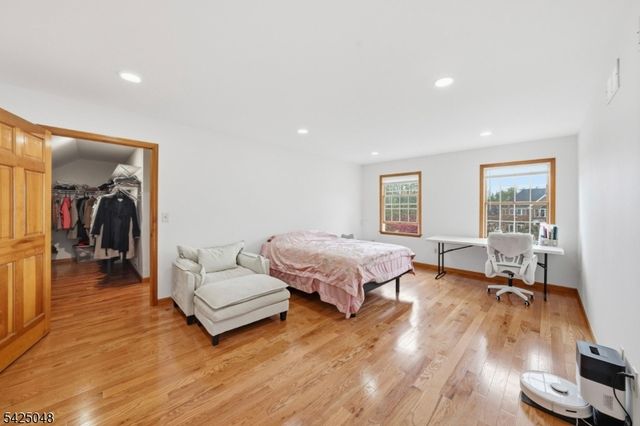 44 Roanoke Rd, Montgomery Twp., NJ 08502