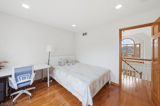 44 Roanoke Rd, Montgomery Twp., NJ 08502