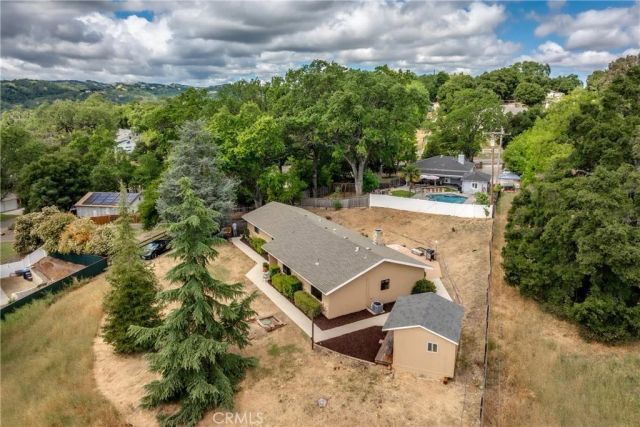 6055 Flores, Atascadero, CA 93422