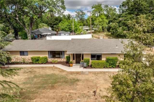 6055 Flores, Atascadero, CA 93422