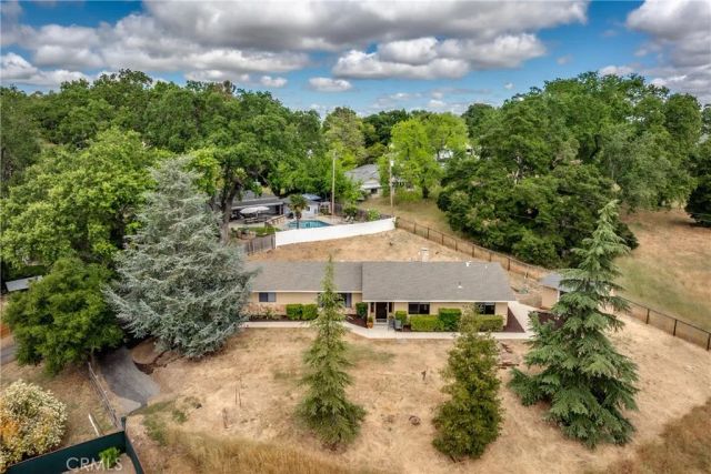 6055 Flores, Atascadero, CA 93422