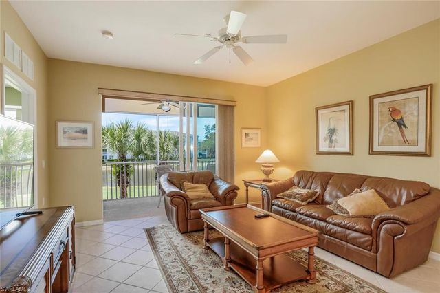 3980 Bishopwood CT E 4, Naples, FL 34114