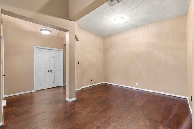 70 Harvest Wind Place, The Woodlands, TX 77382