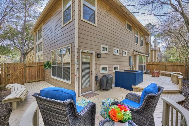 70 Harvest Wind Place, The Woodlands, TX 77382