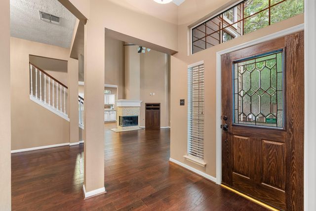 70 Harvest Wind Place, The Woodlands, TX 77382