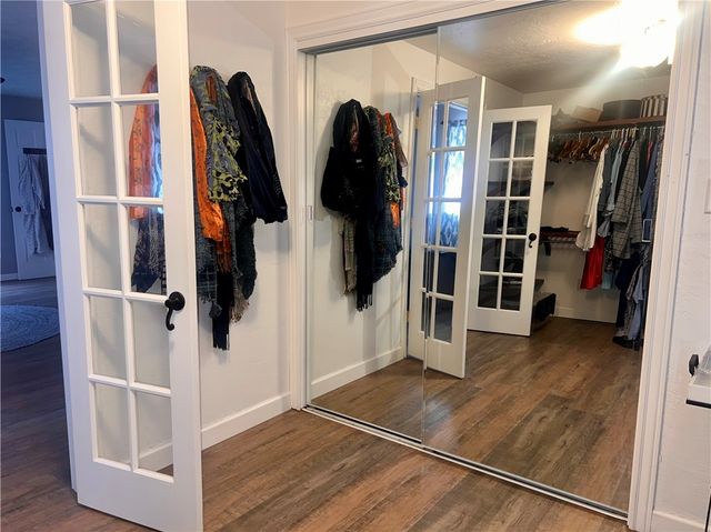 306 Black Walnut Dr, Salem Twp, PA 15601