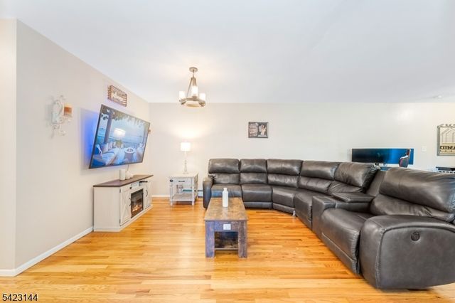 50 Deanna Dr Unit 130 130, Hillsborough Twp., NJ 08844
