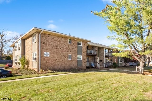50 Deanna Dr Unit 130 130, Hillsborough Twp., NJ 08844