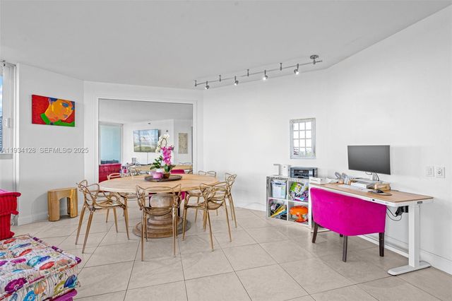 3801 NE 207th St 603, Aventura, FL 33180