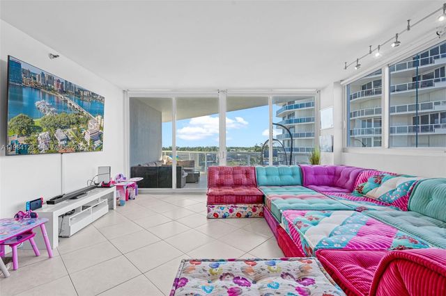 3801 NE 207th St 603, Aventura, FL 33180