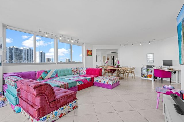 3801 NE 207th St 603, Aventura, FL 33180