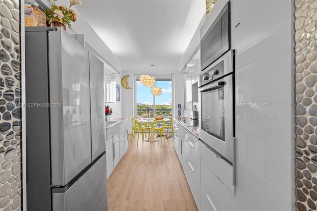 3801 NE 207th St 603, Aventura, FL 33180