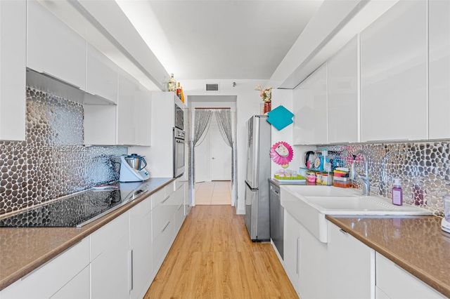 3801 NE 207th St 603, Aventura, FL 33180