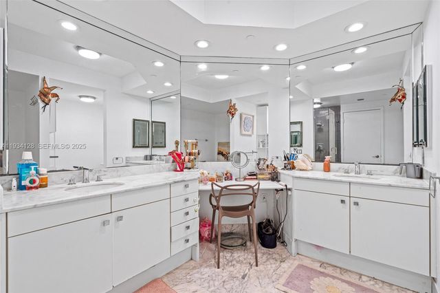 3801 NE 207th St 603, Aventura, FL 33180