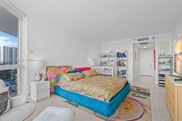 3801 NE 207th St 603, Aventura, FL 33180