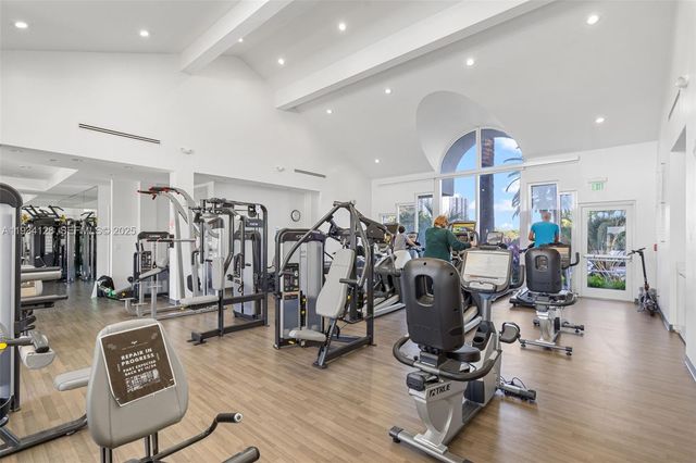 3801 NE 207th St 603, Aventura, FL 33180