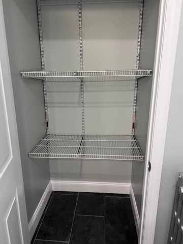 100 Maverick 1, Chelsea, MA 02150