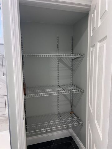 100 Maverick 1, Chelsea, MA 02150