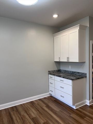 100 Maverick 1, Chelsea, MA 02150