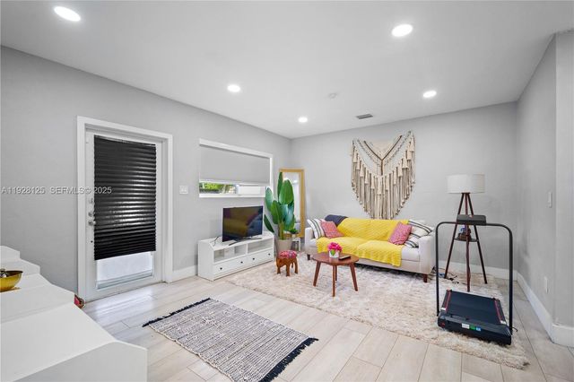 16101 NE 11th Ave 0, North Miami Beach, FL 33162