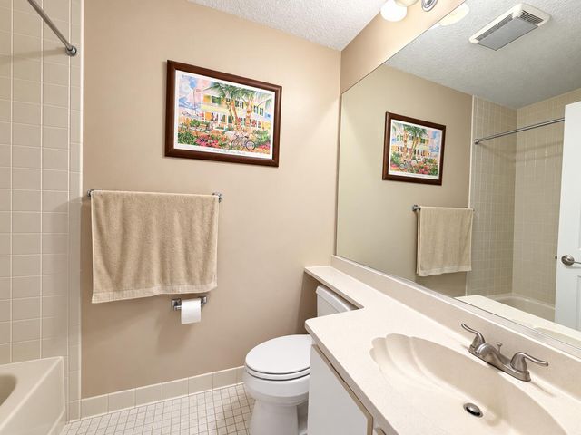 3520 Wash Road C, Lake Worth, FL 33467