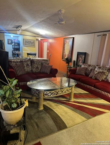 4223 WATERWOOD PASS, Elmendorf, TX 78112