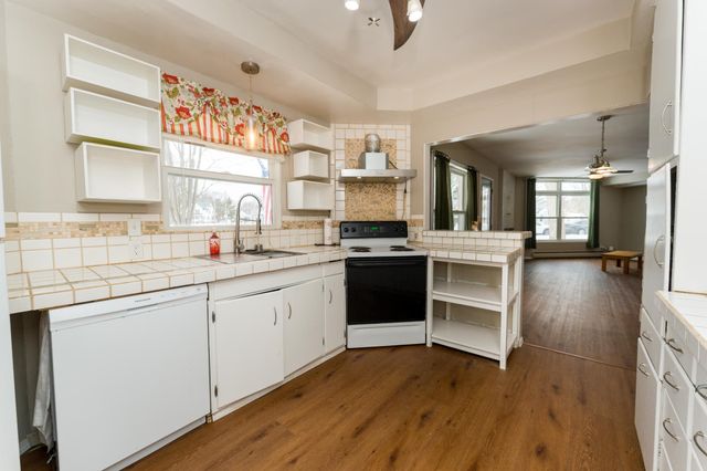 209 N Chippewa, Shepherd, MI 48883