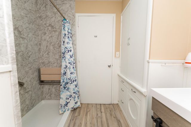 209 N Chippewa, Shepherd, MI 48883