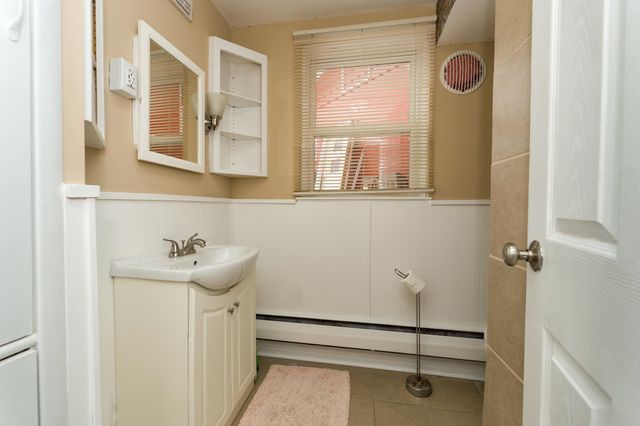 209 N Chippewa, Shepherd, MI 48883